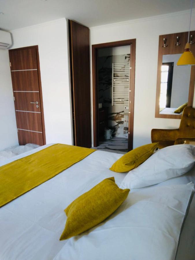 A Casa Di Jo Bed & Breakfast Calenzana Luaran gambar
